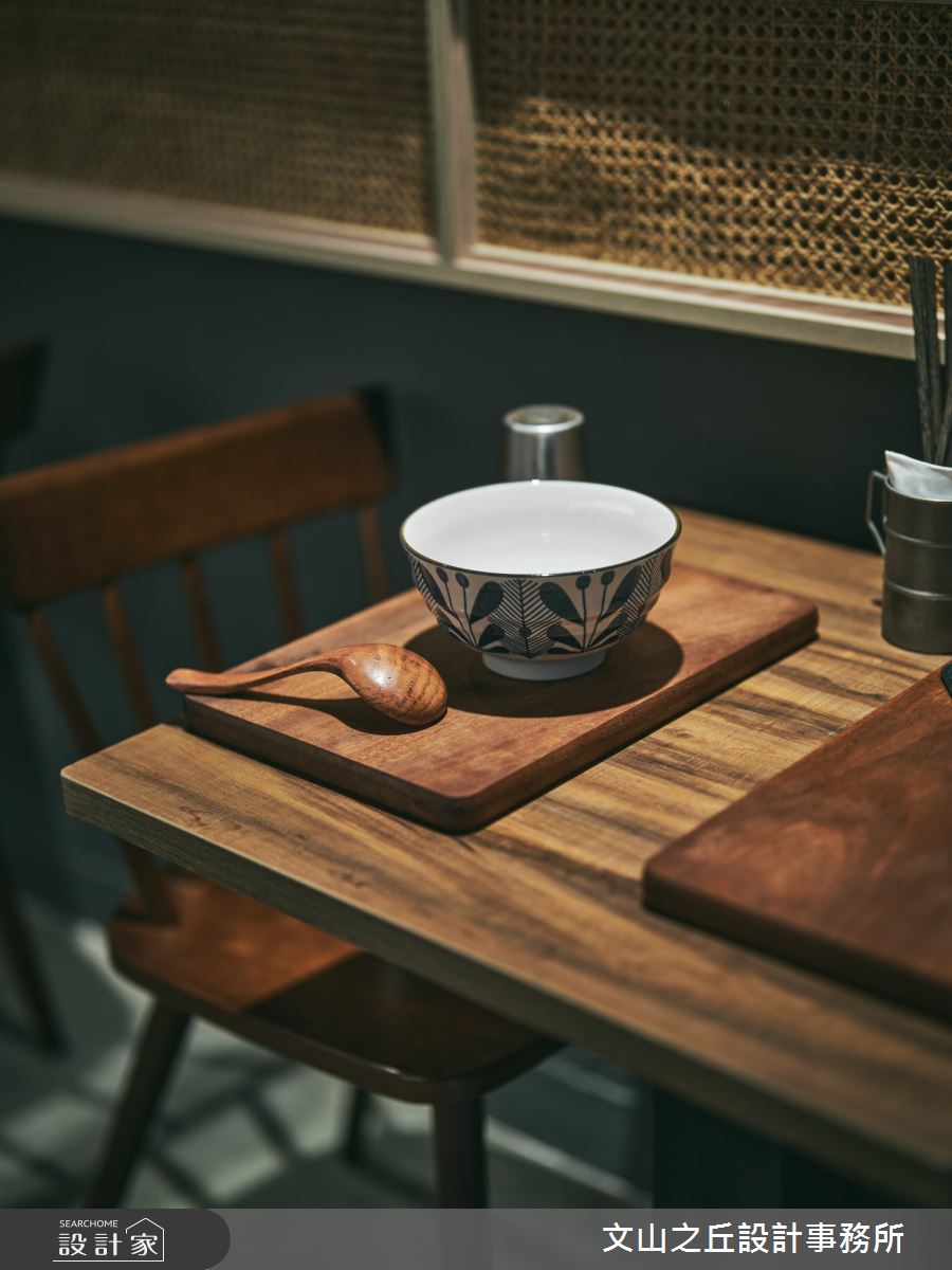 15坪＿現代風商業空間案例圖片＿文山之丘室內裝修設計有限公司＿文山之丘_11.Lambo Ramen之21