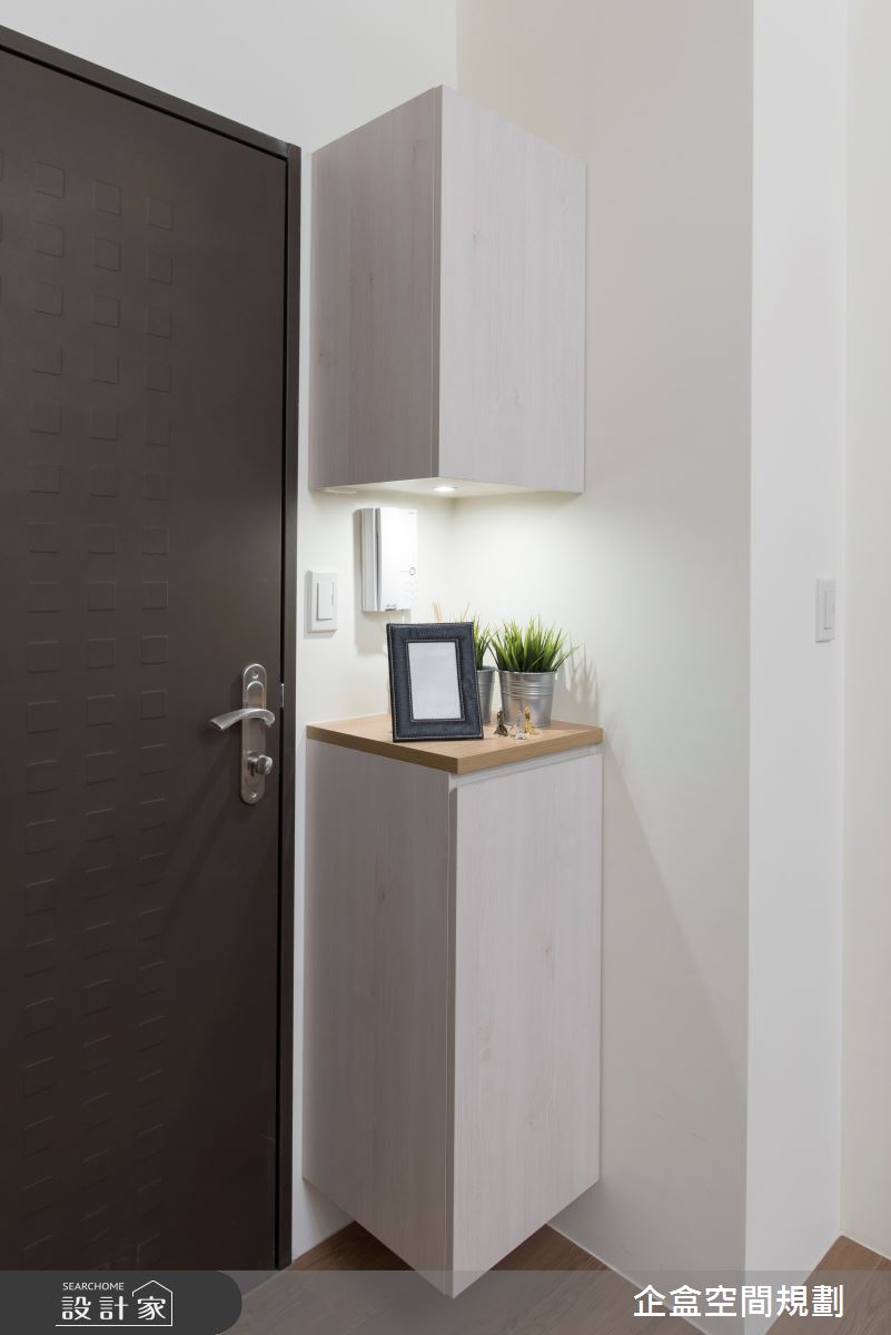 15坪新成屋(5年以下)＿日式無印風玄關案例圖片＿企盒空間規劃工作室＿企盒_03.基隆-15坪新成屋之3
