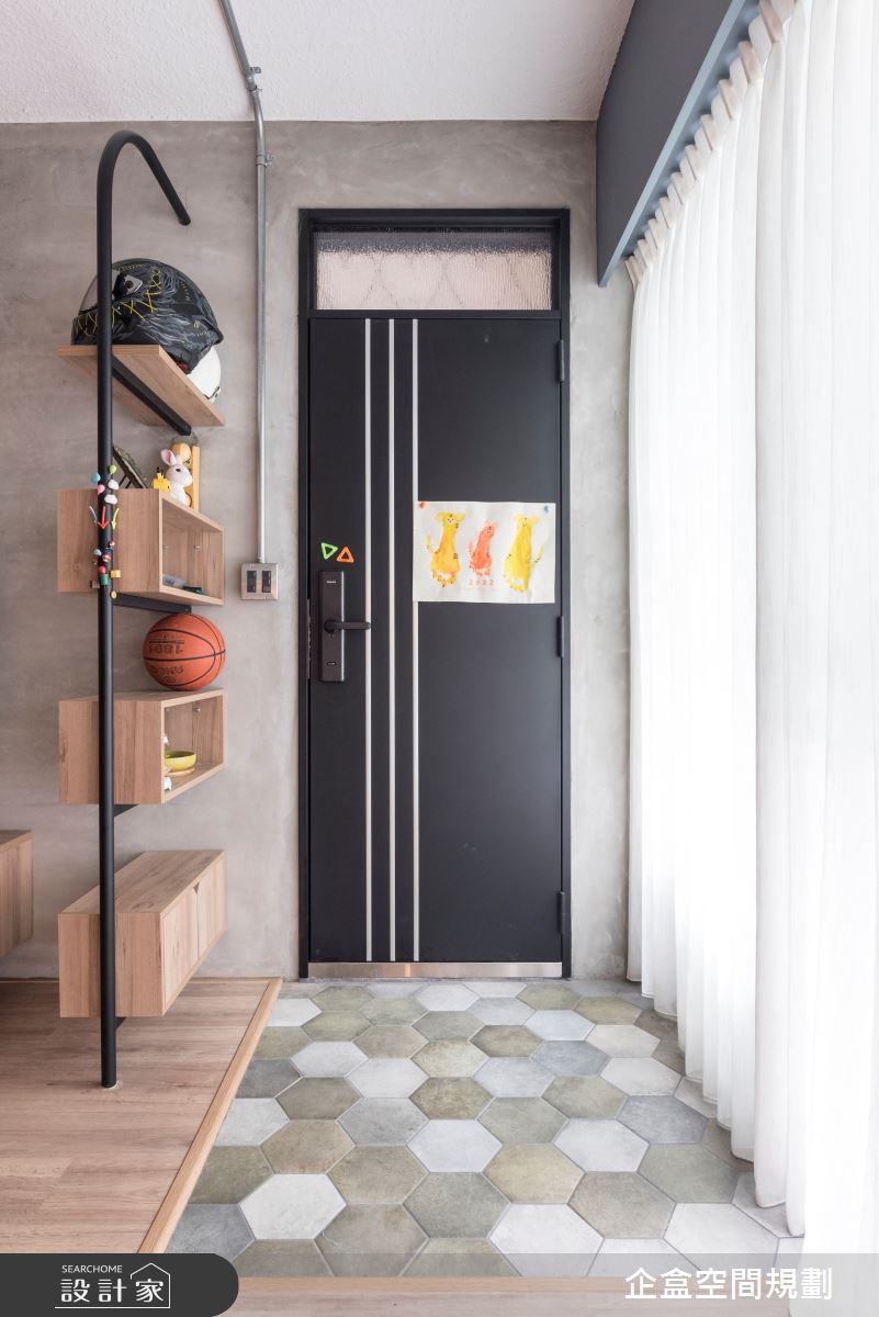 30坪老屋(41~50年)＿工業風玄關案例圖片＿企盒空間規劃工作室＿企盒_10.台北-30坪老屋之1