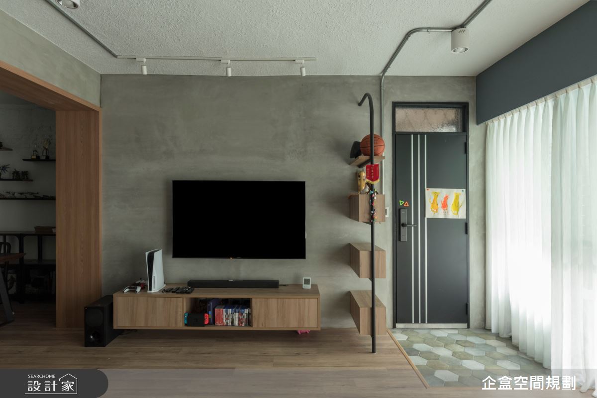 30坪老屋(41~50年)＿工業風玄關客廳案例圖片＿企盒空間規劃工作室＿企盒_10.台北-30坪老屋之4