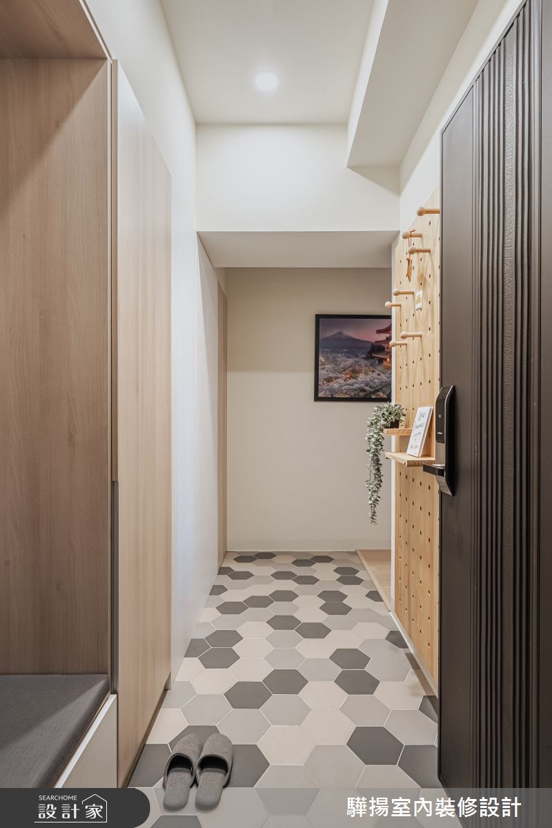 20坪新成屋(5年以下)＿現代風玄關案例圖片＿驊揚室內裝修設計有限公司＿驊揚_55HI協勝發之1