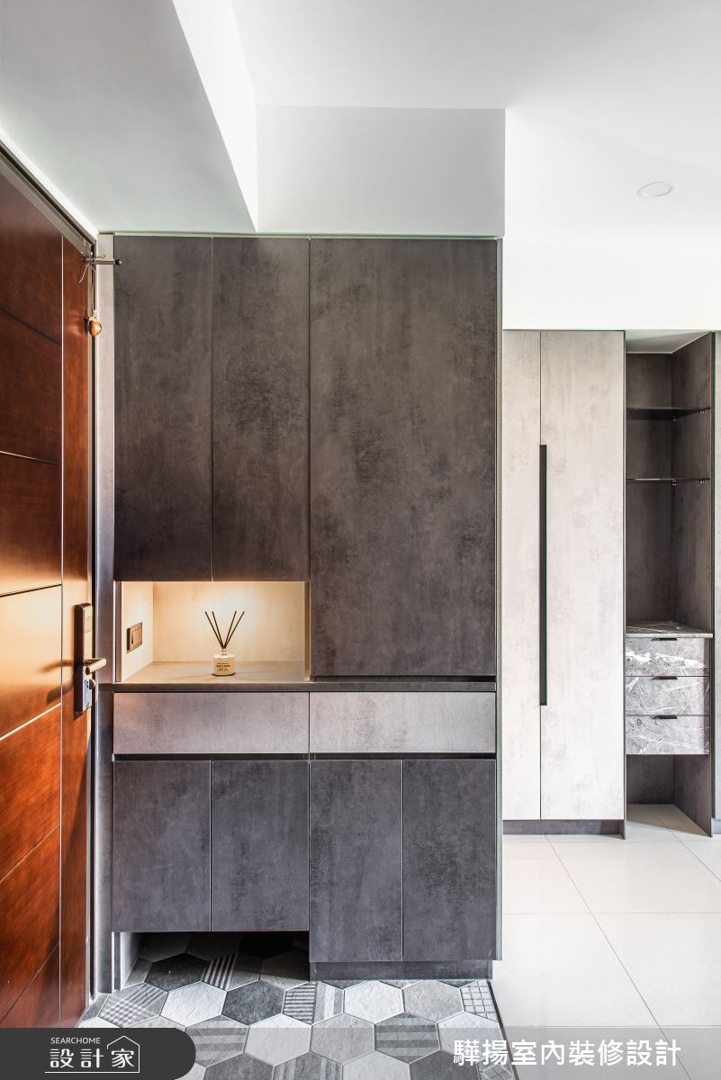 新成屋(5年以下)＿現代風玄關案例圖片＿驊揚室內裝修設計有限公司＿驊揚_91之2