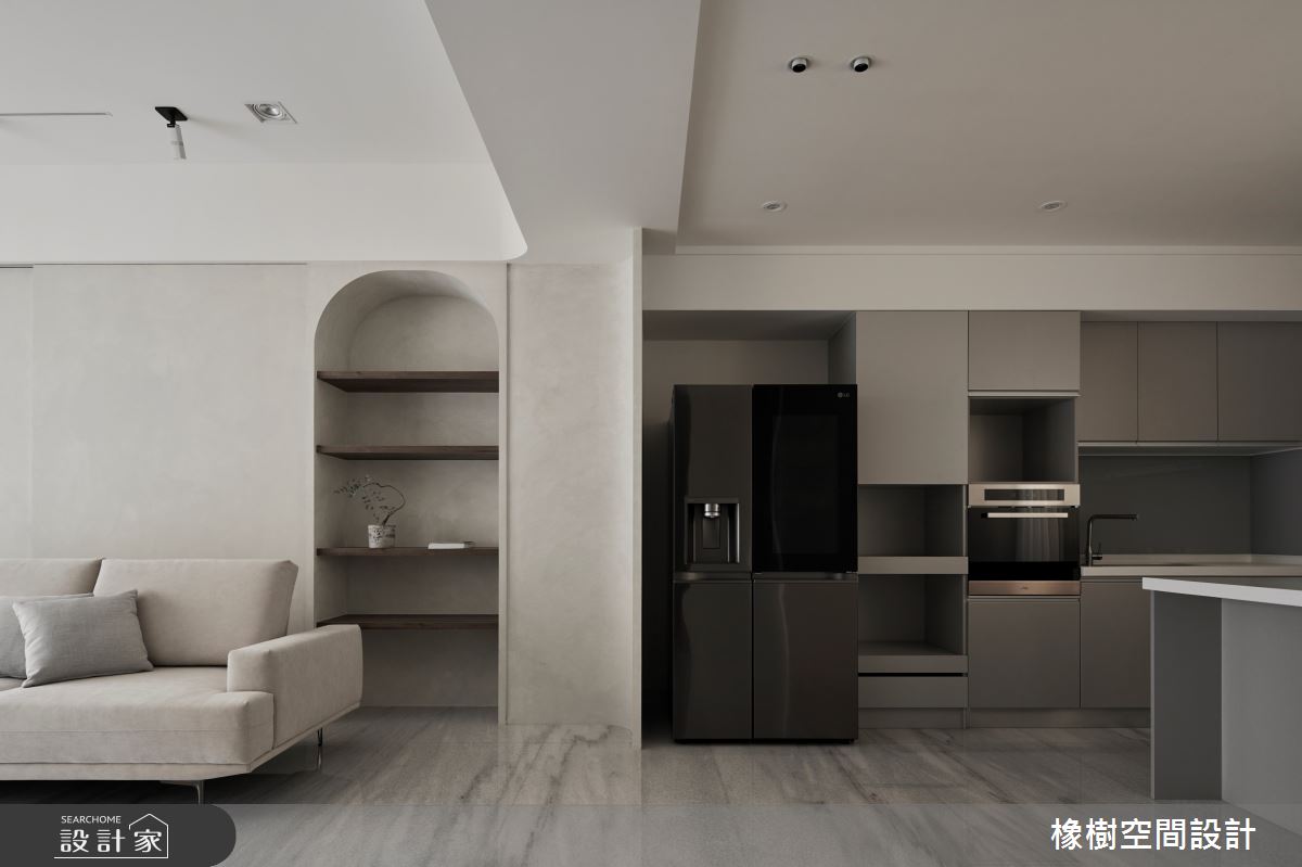 25坪新成屋(5年以下)＿簡約風客廳廚房中島案例圖片＿橡樹空間設計＿橡樹_橄欖樹之3