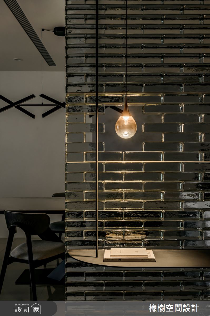 50坪新成屋(5年以下)＿現代風玄關餐廳案例圖片＿橡樹空間設計＿橡樹_黑蜀葵之13