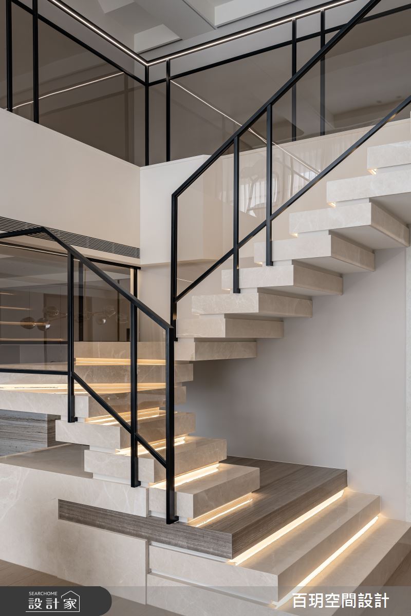 85坪老屋(31~40年)＿現代風客廳樓梯案例圖片＿百玥空間設計＿百玥_粹之10