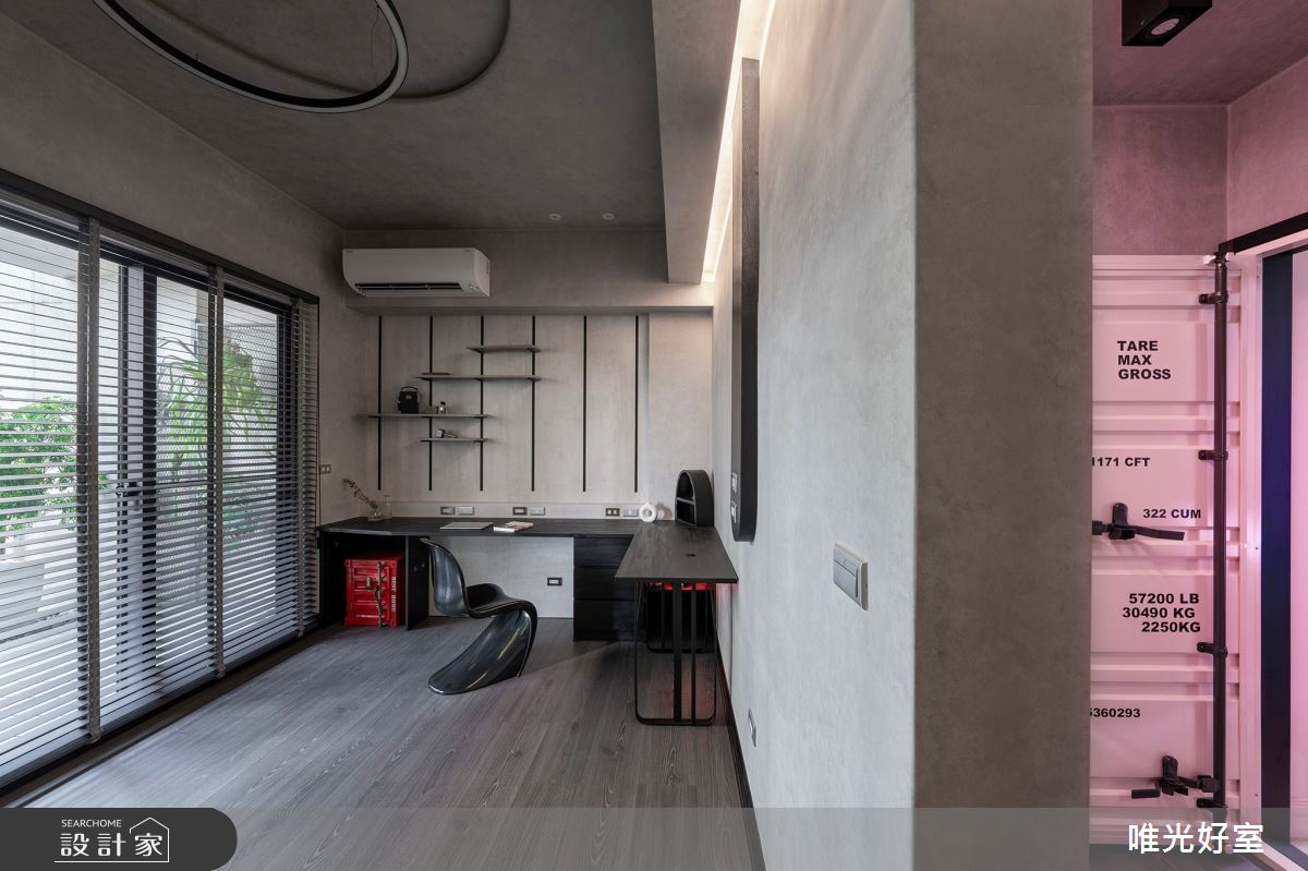90坪中古屋(5~15年)＿現代工業風工作區案例圖片＿唯光好室 VHouse＿唯光好室_天堂漫舞之17