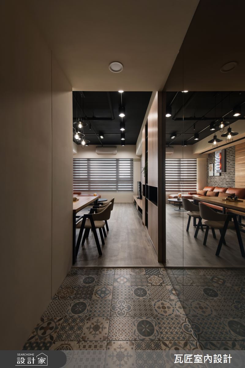 25坪新成屋(5年以下)＿工業風玄關案例圖片＿瓦匠室內裝修工程有限公司＿瓦匠_國都苑之1