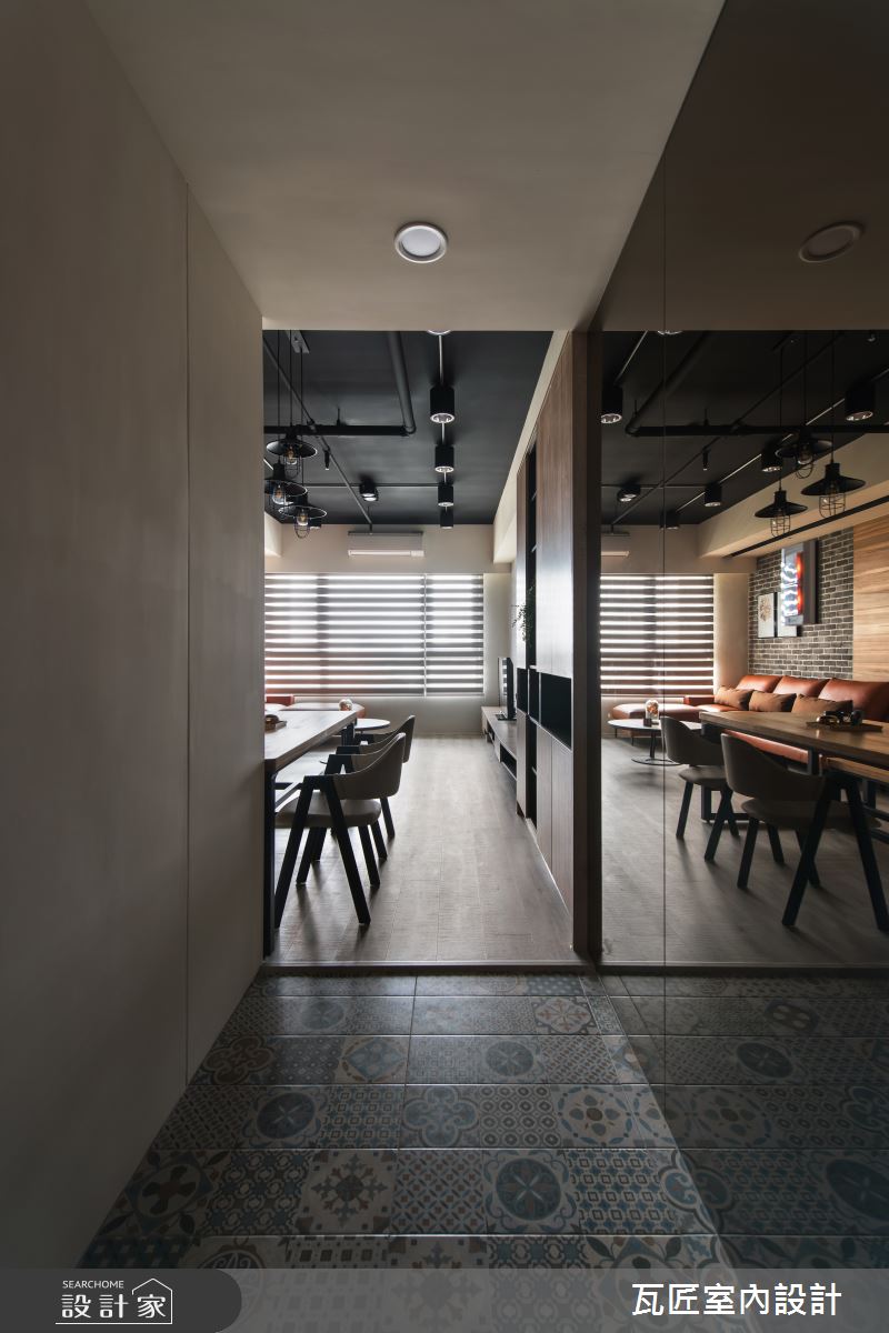 25坪新成屋(5年以下)＿工業風玄關案例圖片＿瓦匠室內裝修工程有限公司＿瓦匠_國都苑之2