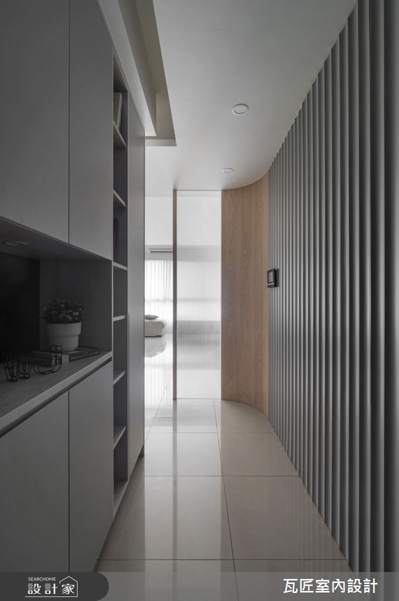 25坪新成屋(5年以下)＿現代風玄關案例圖片＿瓦匠室內裝修工程有限公司＿瓦匠_樸沁之所【2024 法國French Design Awards Silver Winner】之5