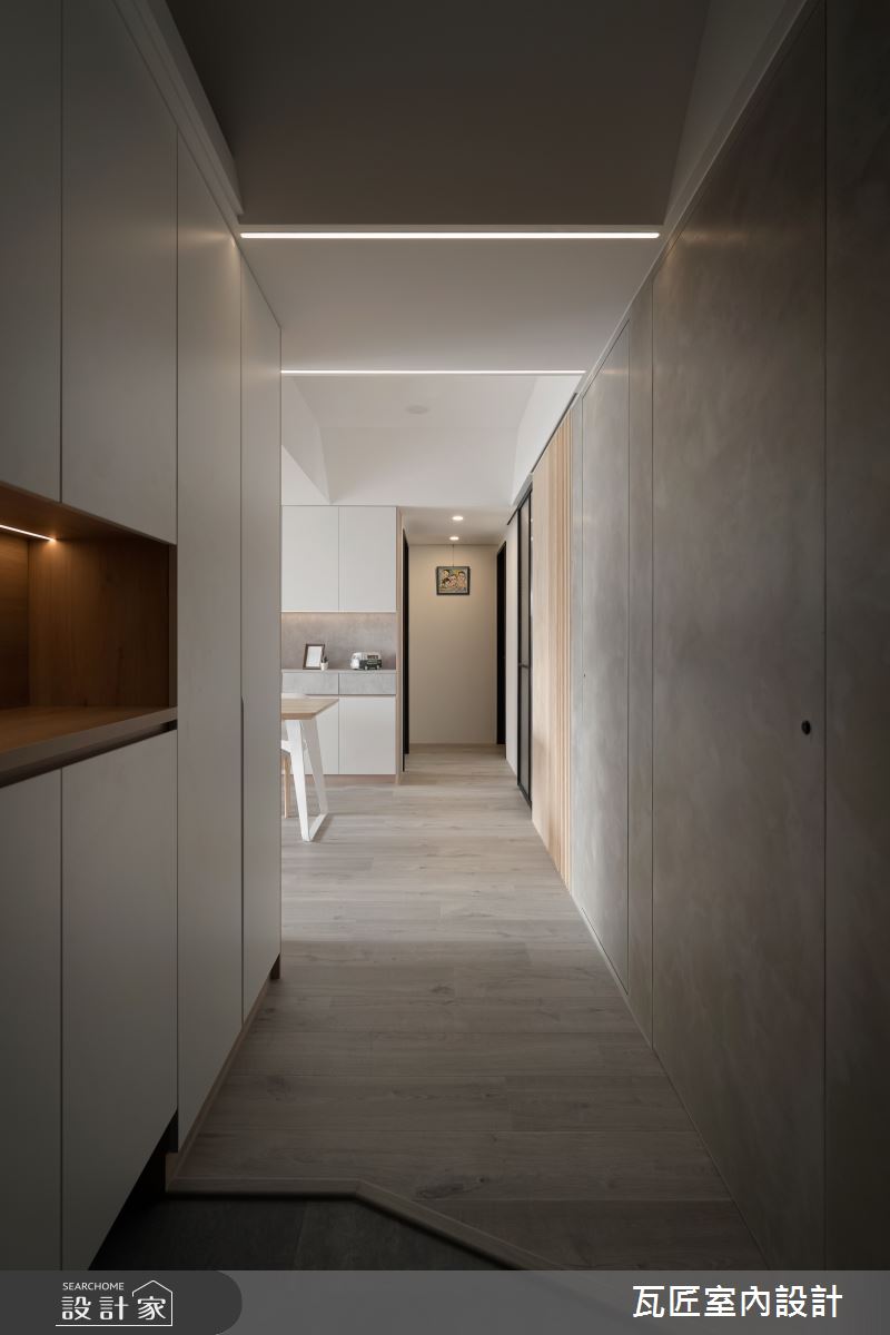 27坪中古屋(5~15年)＿北歐風玄關案例圖片＿瓦匠室內裝修工程有限公司＿瓦匠_恬謐守恆【2024 英國倫敦國際設計獎 銀獎】之2814