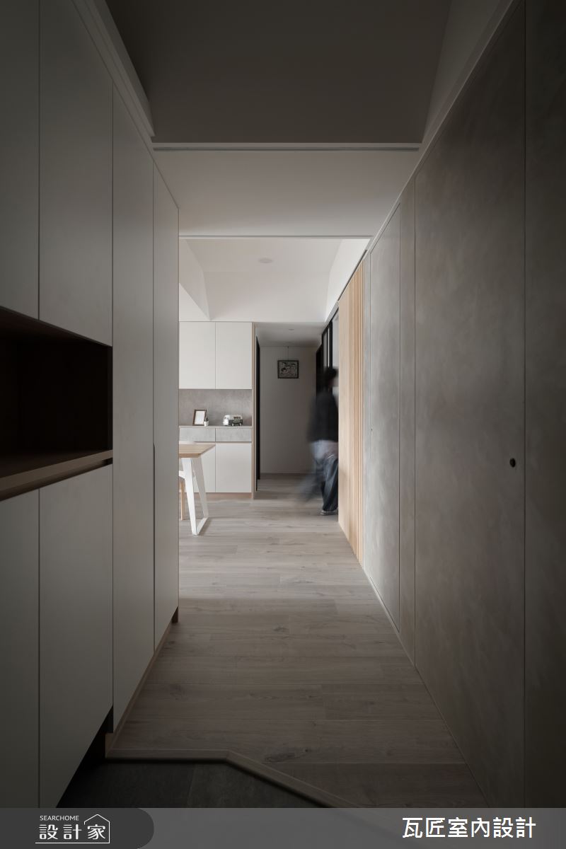27坪中古屋(5~15年)＿北歐風玄關案例圖片＿瓦匠室內裝修工程有限公司＿瓦匠_恬謐守恆【2024 英國倫敦國際設計獎 銀獎】之3