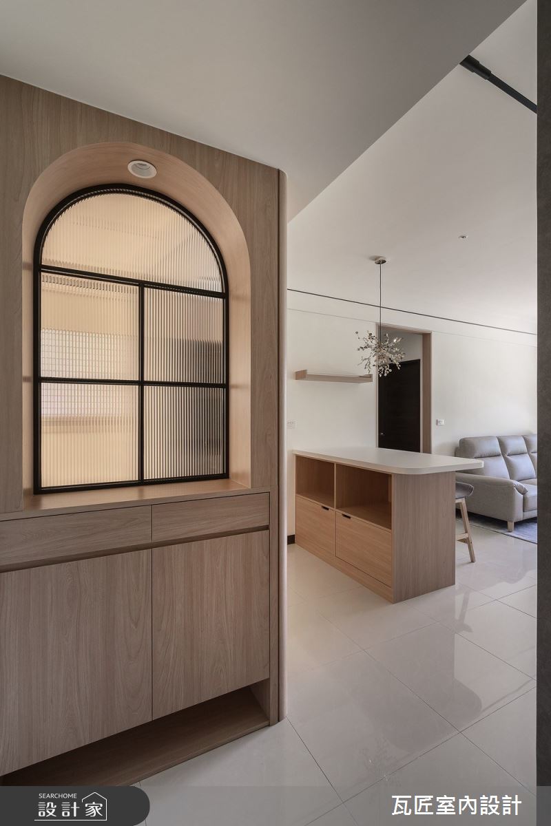 13坪預售屋＿日式風玄關餐廳中島案例圖片＿瓦匠室內裝修工程有限公司＿瓦匠_和風絮語之2
