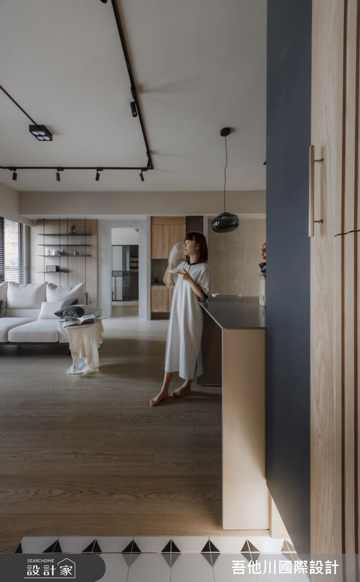 新成屋(5年以下)＿混搭風玄關客廳案例圖片＿吾他川室內設計＿吾他川_微醺巴黎_新竹東區之2