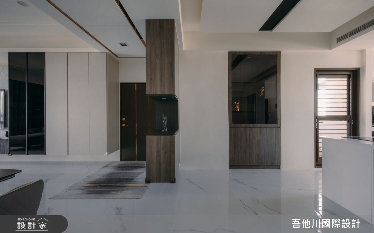 35坪中古屋(5~15年)＿現代風玄關中島案例圖片＿吾他川室內設計＿吾他川_滴墨_苗栗頭份之4