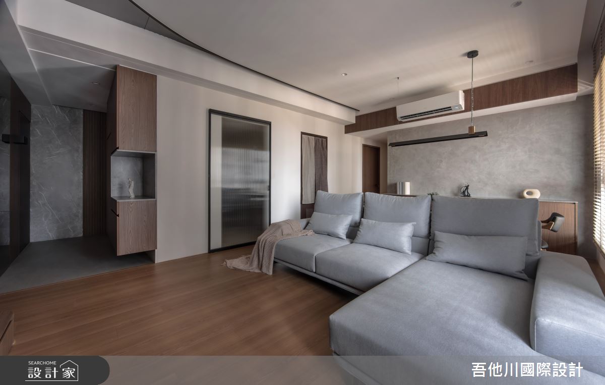 25坪新成屋(5年以下)＿現代風玄關客廳案例圖片＿吾他川室內設計＿吾他川_夜木之境_新竹之7
