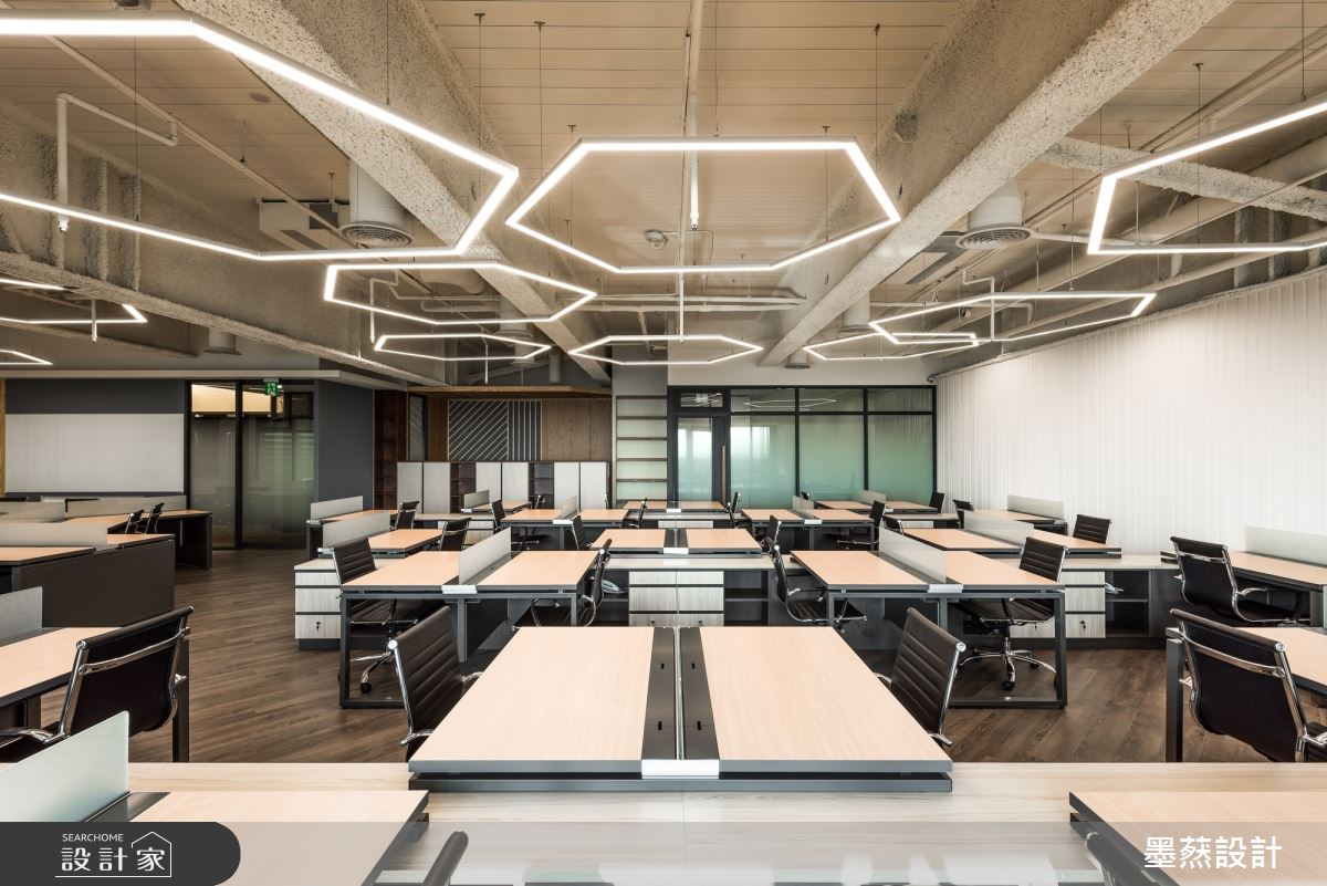 84坪＿現代風商業空間案例圖片＿墨䔳設計/墨璞情境＿墨䔳_鼎盛商辦之5