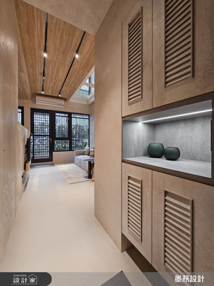 32坪新成屋(5年以下)＿現代風玄關客廳案例圖片＿墨䔳設計/墨璞情境＿墨䔳_質樸寓意之1