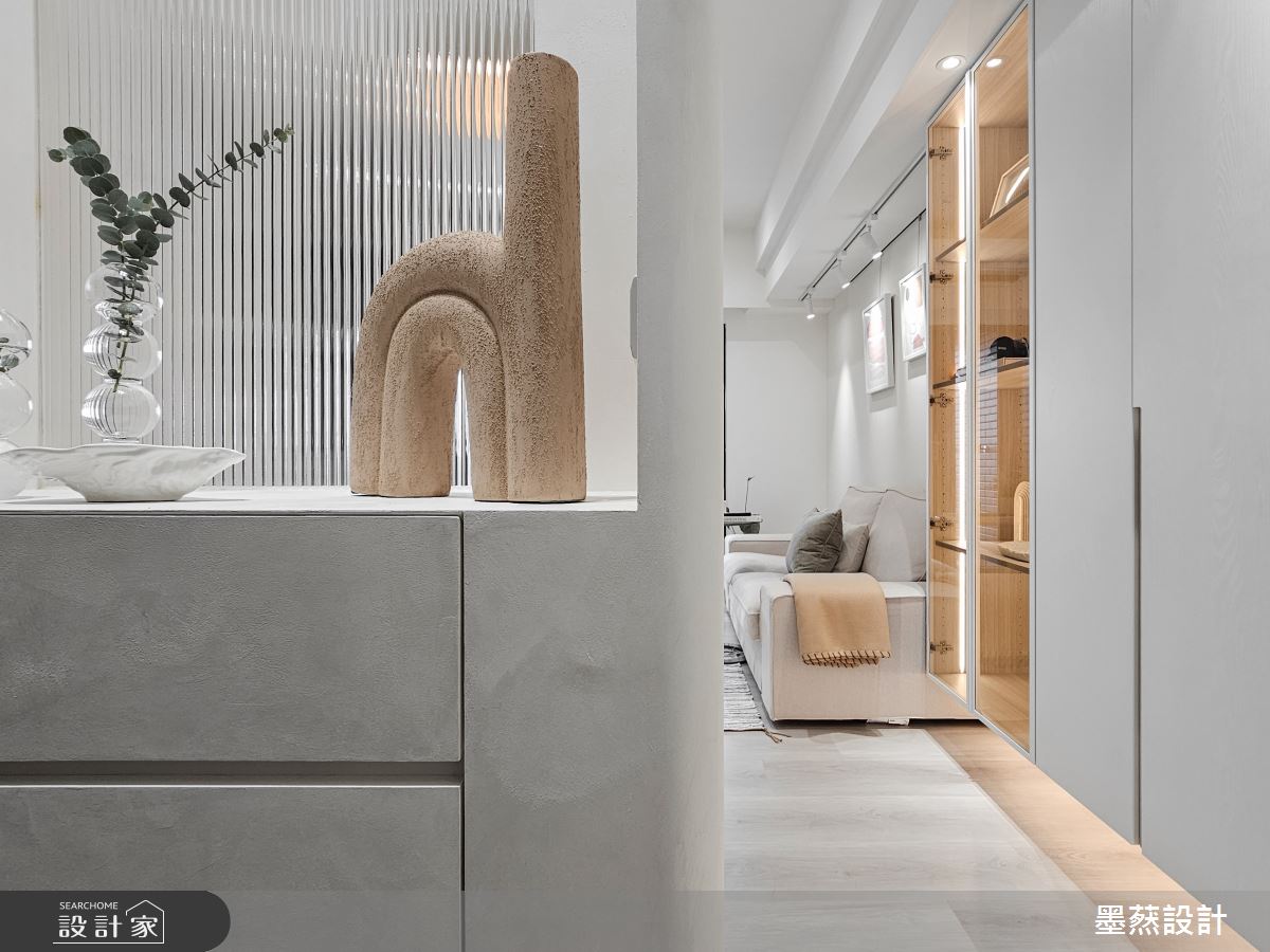 毛胚屋＿現代風玄關案例圖片＿墨䔳設計/墨璞情境＿墨䔳_H宅之4