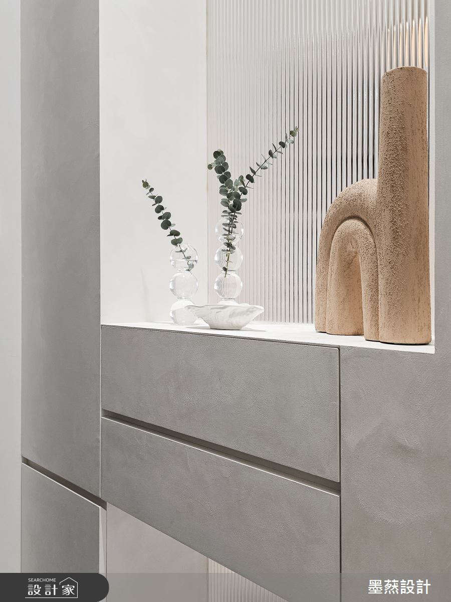 毛胚屋＿現代風玄關案例圖片＿墨䔳設計/墨璞情境＿墨䔳_H宅之5