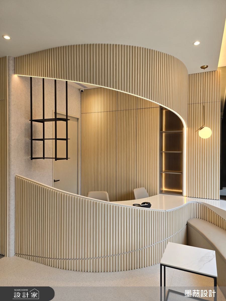 71坪中古屋(5~15年)＿日式風商業空間案例圖片＿墨䔳設計/墨璞情境＿墨䔳_竹北醫美院所之5