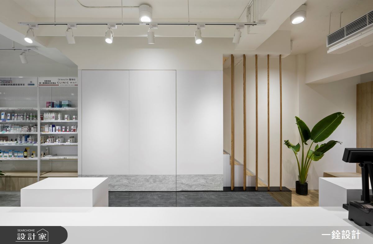 35坪老屋(41~50年)＿工業風商業空間案例圖片＿一銓室內裝修設計工程有限公司＿一銓_​健業藥妝館-藥妝區之17