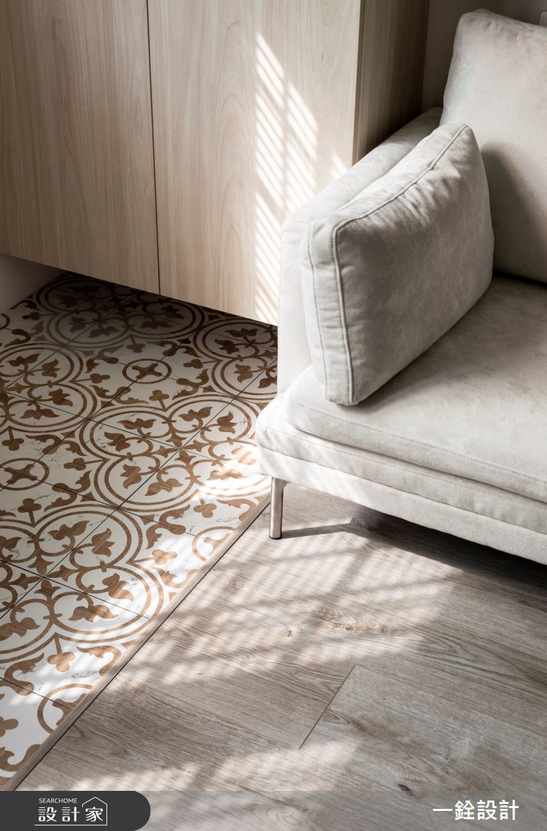 24坪老屋(41~50年)＿奢華風客廳案例圖片＿一銓室內裝修設計工程有限公司＿一銓_lRENE之7