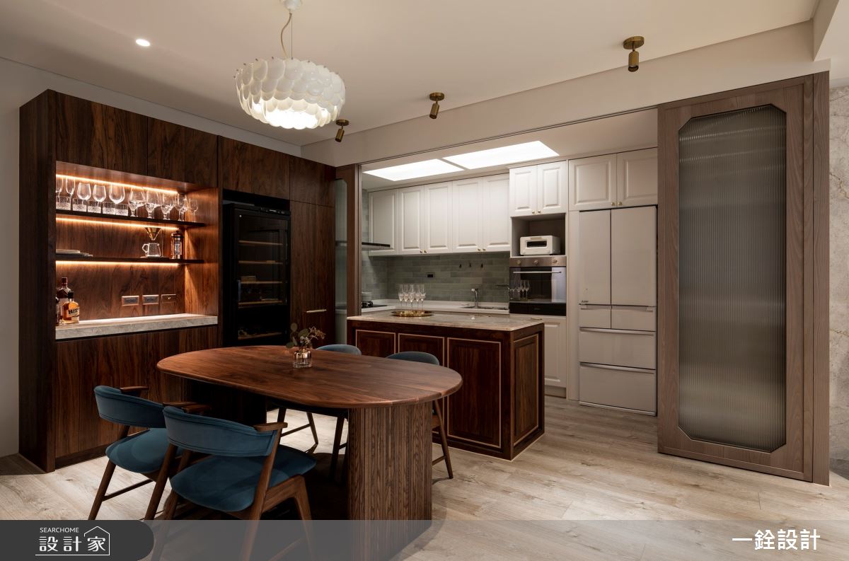 24坪老屋(41~50年)＿奢華風餐廳廚房中島案例圖片＿一銓室內裝修設計工程有限公司＿一銓_lRENE之16