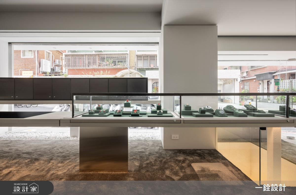 55坪老屋(31~40年)＿現代風商業空間案例圖片＿一銓室內裝修設計工程有限公司＿一銓_久億珠寶之8