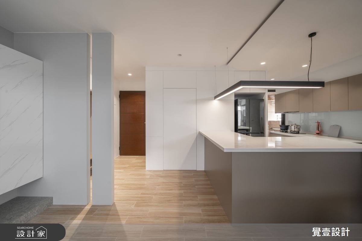 28坪＿現代風玄關餐廳廚房中島案例圖片＿覺壹設計＿覺壹_苗栗_現代風之7