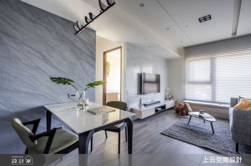 上云_隙光  灰白_現代風