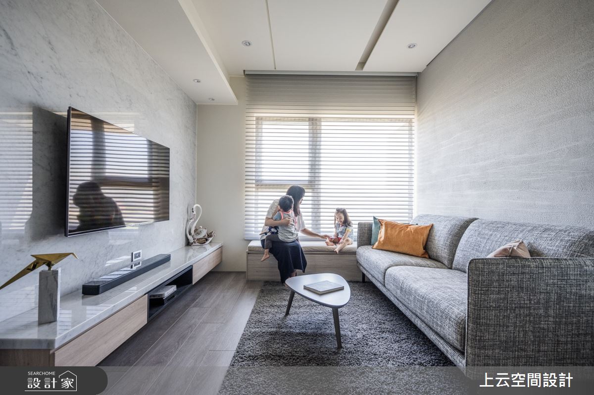 23坪新成屋(5年以下)＿現代風客廳案例圖片＿上云空間設計＿上云_隙光  灰白之12