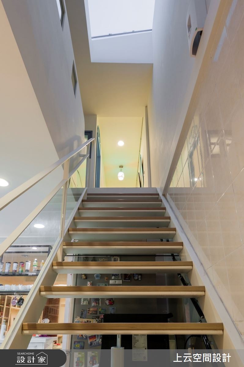 50坪老屋(31~40年)＿混搭風樓梯案例圖片＿上云空間設計＿上云_希臘貓居之19