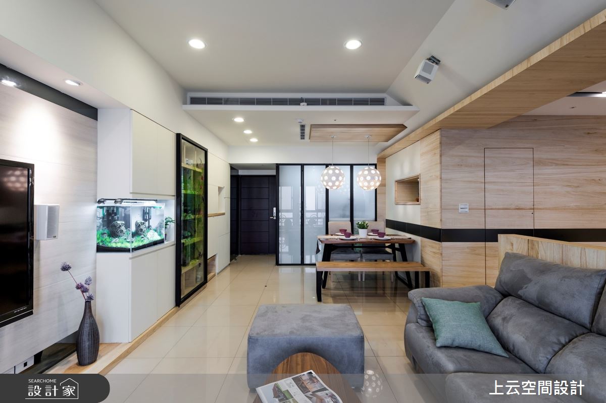 31坪新成屋(5年以下)＿現代風玄關客廳餐廳廚房中島案例圖片＿上云空間設計＿上云_記憶金果之9