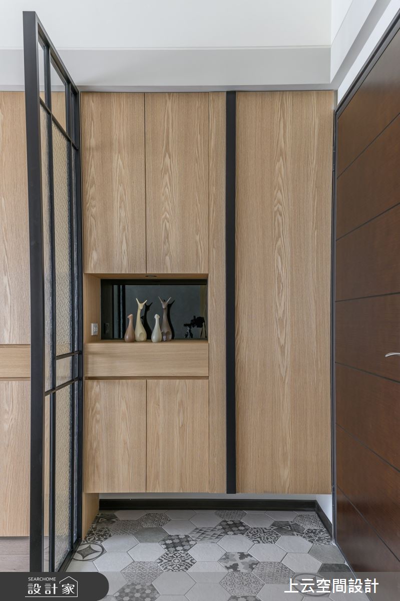25坪新成屋(5年以下)＿現代風玄關案例圖片＿上云空間設計＿上云_旋律之舞之2