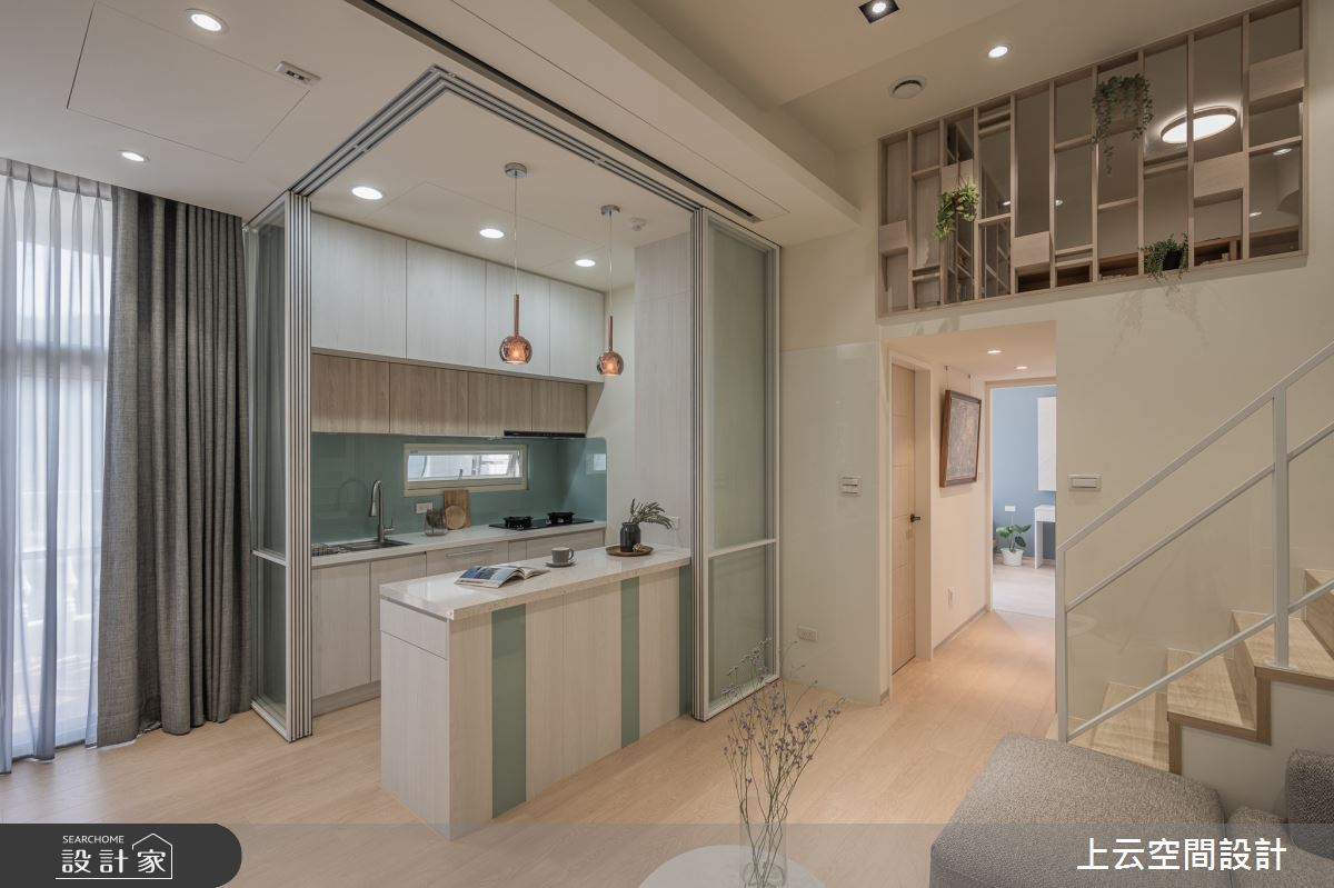 22坪老屋(16~30年)＿混搭風客廳餐廳廚房樓梯中島案例圖片＿上云空間設計＿上云_山巒怡靜美居之9