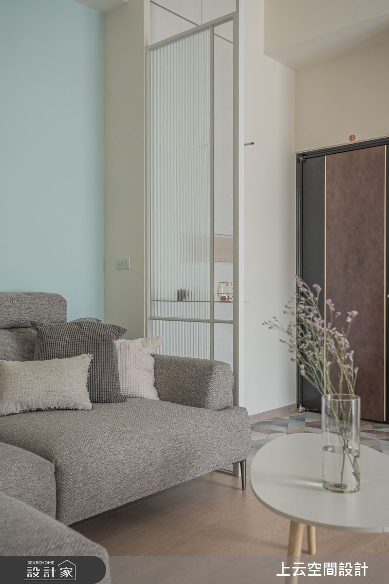 22坪老屋(16~30年)＿混搭風玄關客廳案例圖片＿上云空間設計＿上云_山巒怡靜美居之2