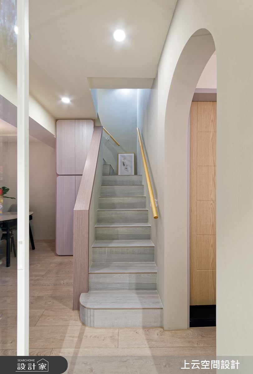 13坪老屋(16~30年)＿混搭風樓梯案例圖片＿上云空間設計＿上云_愜愜私隅之23