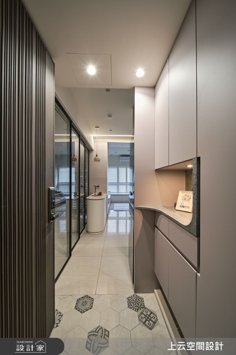 新成屋(5年以下)＿現代簡約混古典風玄關案例圖片＿上云空間設計＿上云_柔光似境之1