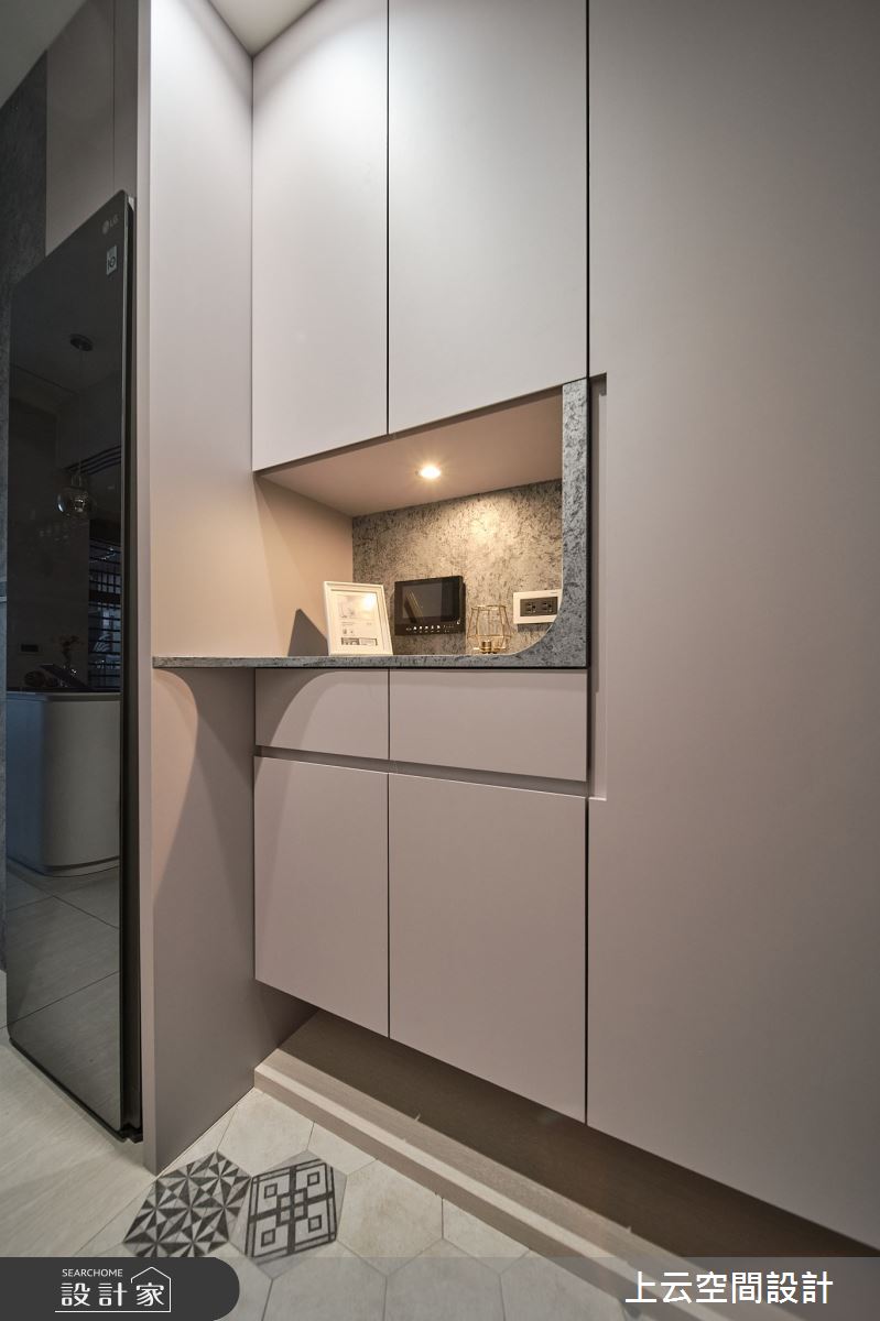 新成屋(5年以下)＿現代簡約混古典風玄關案例圖片＿上云空間設計＿上云_柔光似境之4