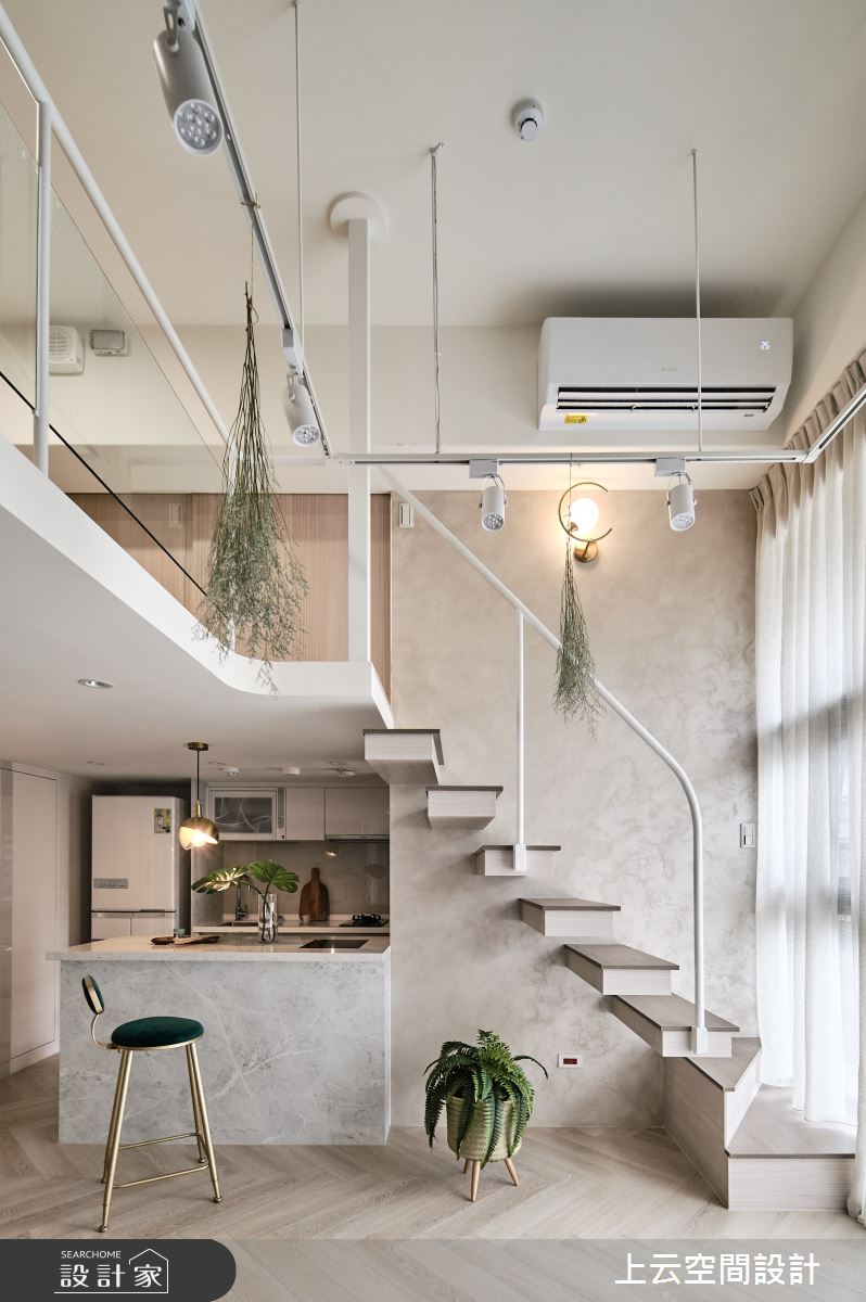 18坪新成屋(5年以下)＿混搭風廚房吧檯樓梯案例圖片＿上云空間設計＿上云_花之仙境-住辦圓舞曲之14