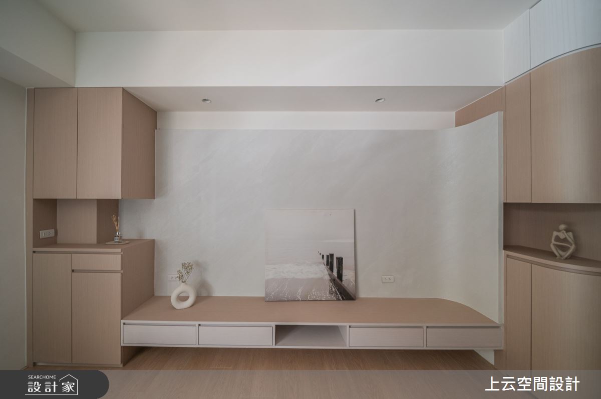 37坪老屋(41~50年)＿現代簡約風客廳案例圖片＿上云空間設計＿上云_隱.寓之3