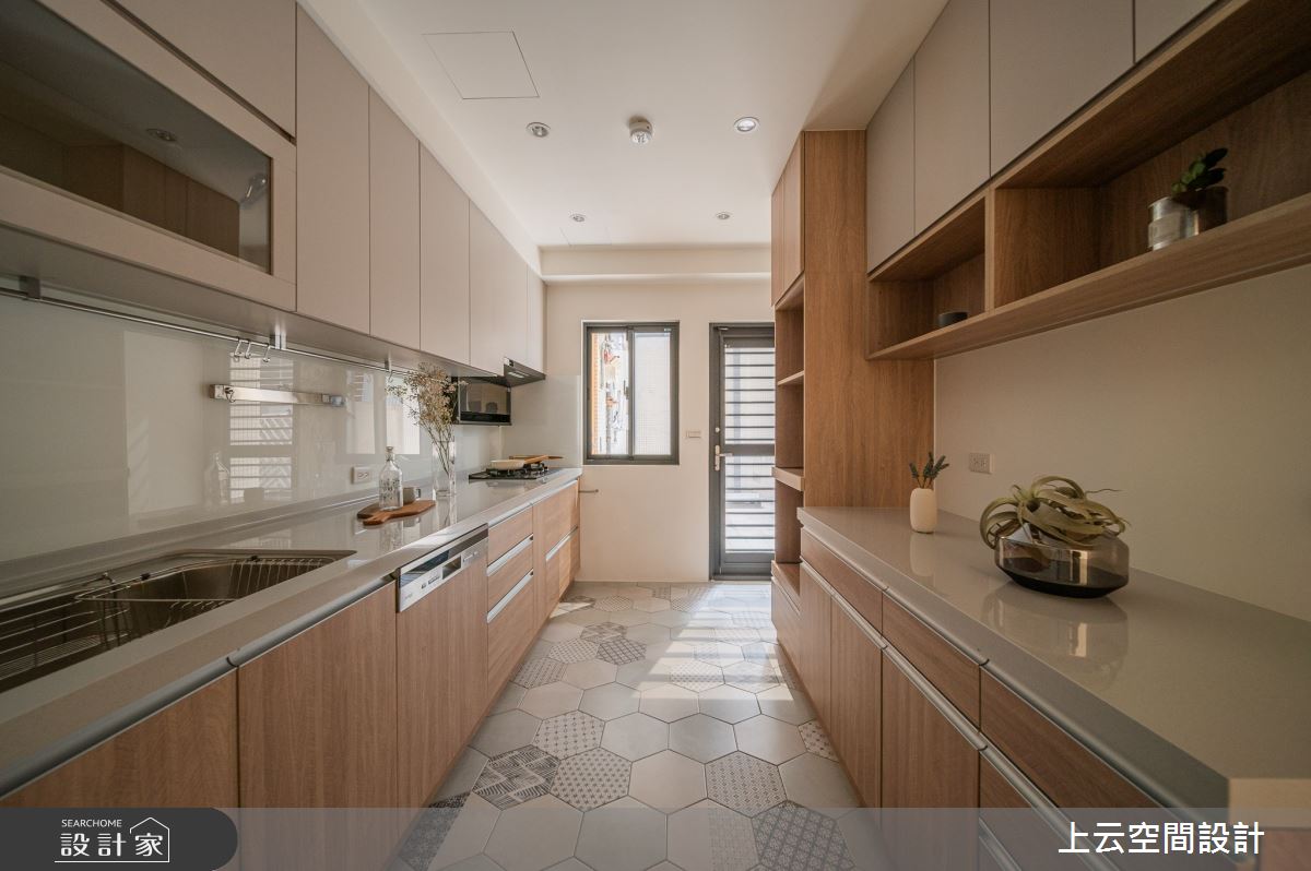 37坪老屋(41~50年)＿現代簡約風廚房案例圖片＿上云空間設計＿上云_隱.寓之23