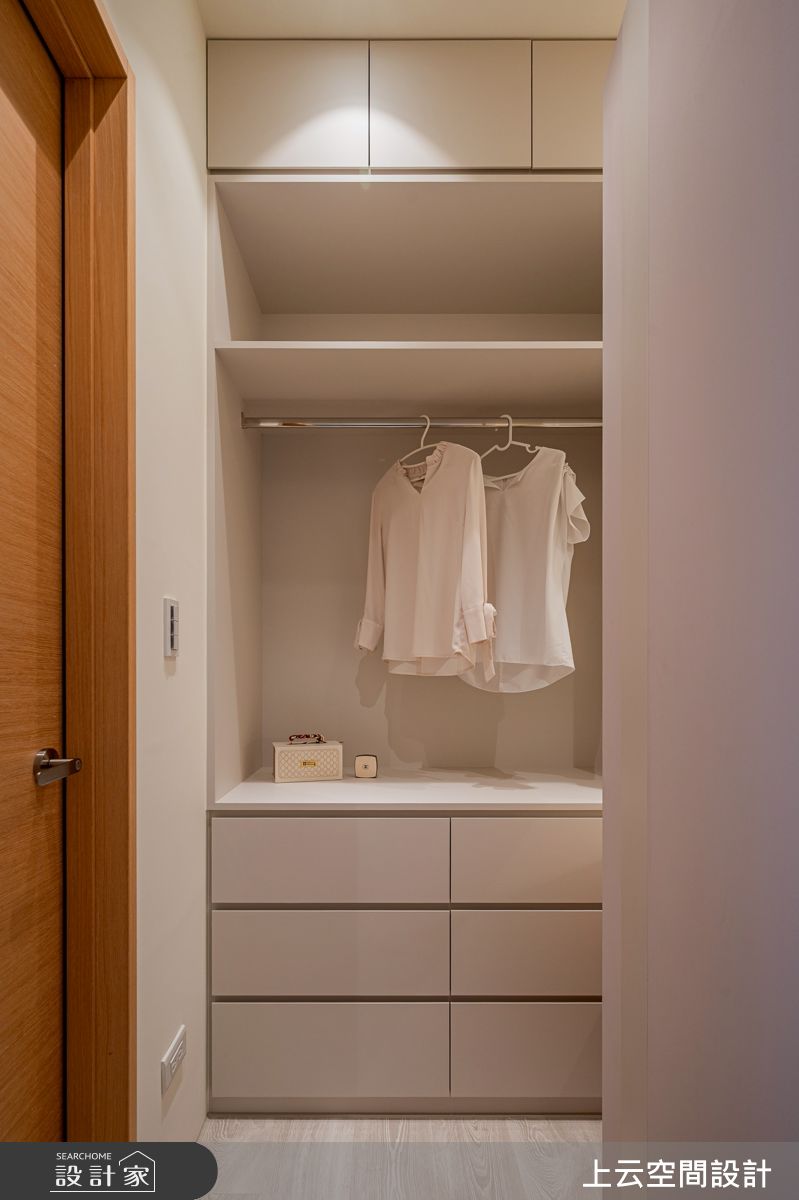 37坪新成屋(5年以下)＿ 輕奢風更衣間案例圖片＿上云空間設計＿上云_靜光日居之53