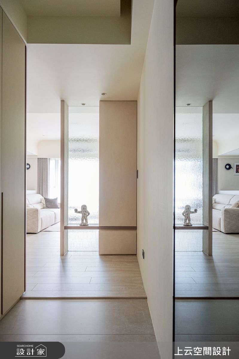 37坪新成屋(5年以下)＿ 輕奢風玄關案例圖片＿上云空間設計＿上云_靜光日居之6