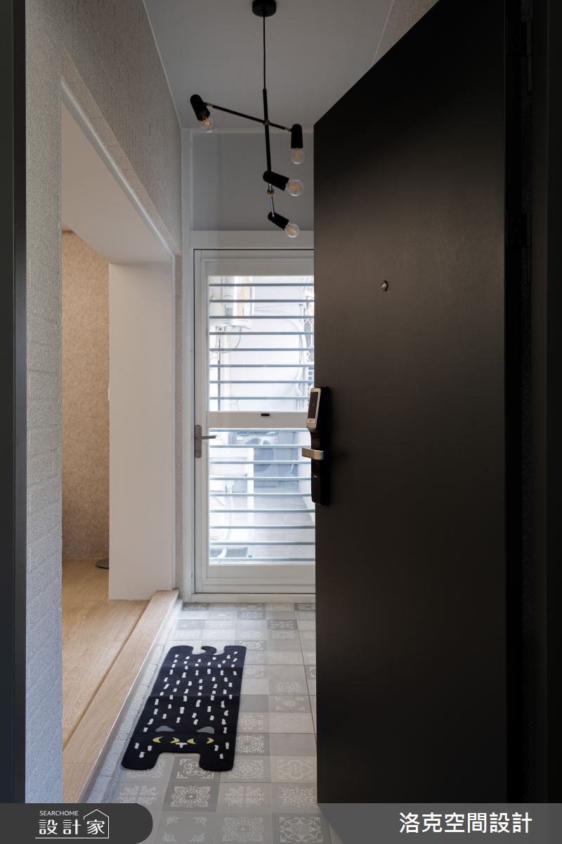 老屋(41~50年)＿簡約風玄關案例圖片＿洛克空間設計開發有限公司＿洛克_老屋翻新_康樂之1