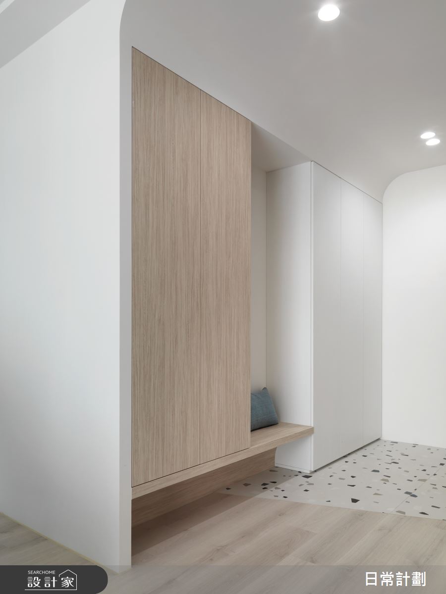 28坪中古屋(5~15年)＿簡約風玄關案例圖片＿日常計劃空間設計有限公司＿日常計劃_04.台北28坪簡約風之3