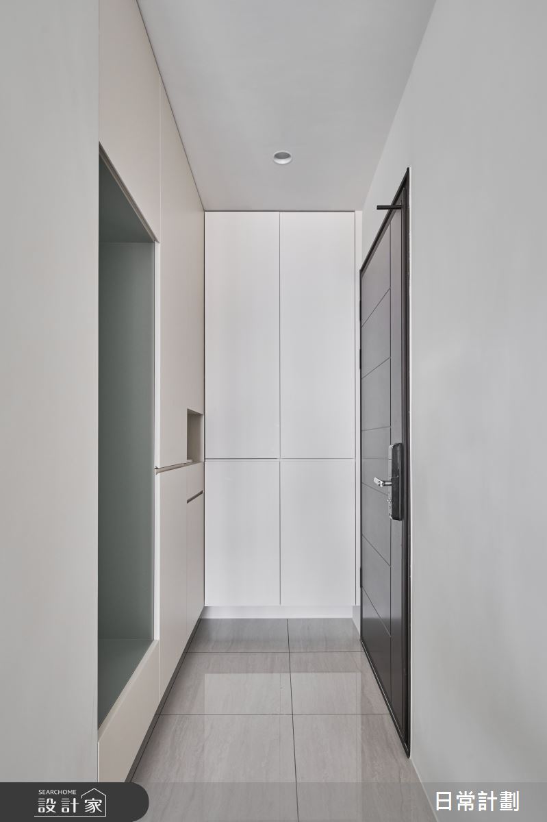 18坪新成屋(5年以下)＿現代風玄關案例圖片＿日常計劃空間設計有限公司＿日常計劃_10.新北18坪現代簡約風之1331
