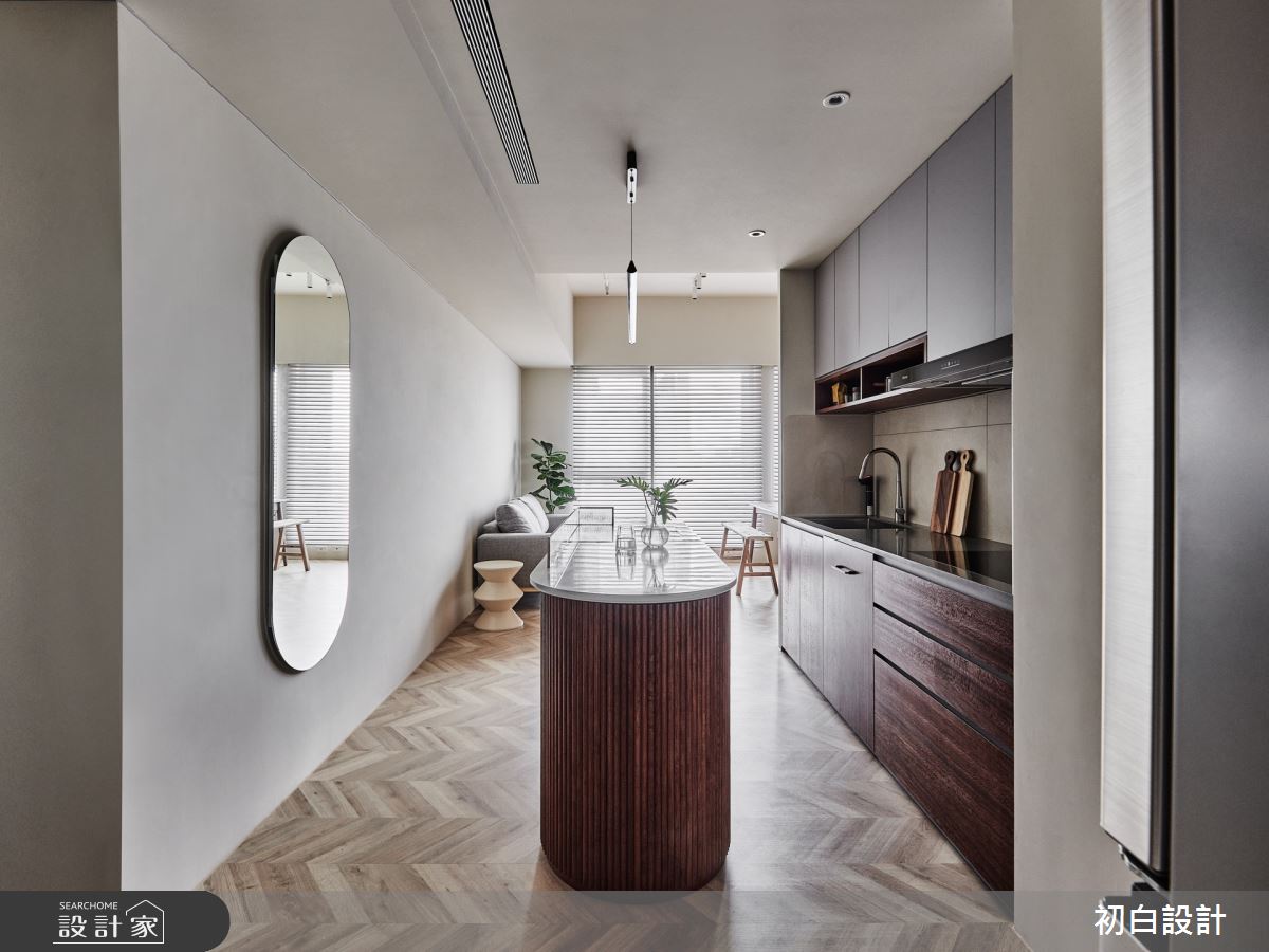 15坪新成屋(5年以下)＿混搭風廚房中島案例圖片＿初白設計有限公司＿初白_暮光之境之5