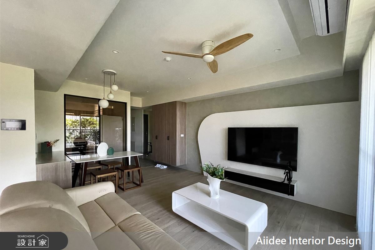 新成屋(5年以下)＿現代無印簡約風客廳餐廳案例圖片＿艾迪室內裝修設計有限公司 AIIDEE Design＿艾迪04_左營翡翠流域_17.5坪現代無印簡約風_高雄室內設計之1