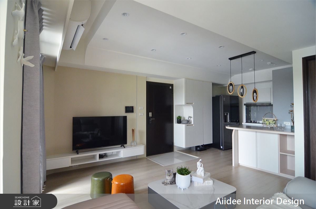 18坪新成屋(5年以下)＿其他玄關客廳餐廳廚房中島案例圖片＿艾迪室內裝修設計有限公司 AIIDEE Design＿艾迪10_高雄前鎮-心灣LRT_18坪現代簡約風_高雄室內設計之6